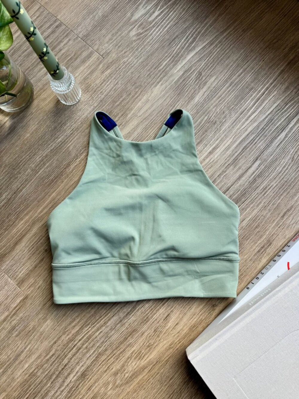 Lululemon High-Neck Sports Bra in Laurel Green